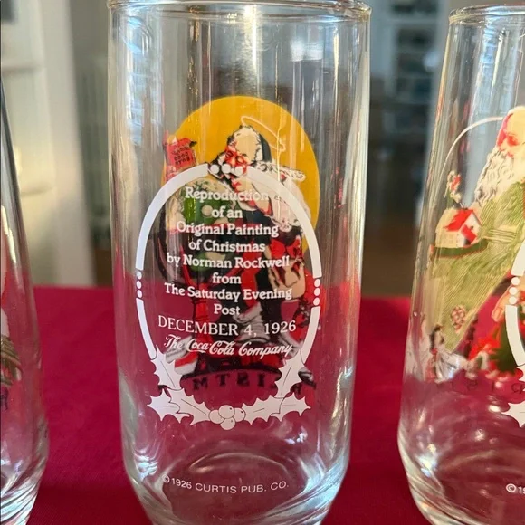 Vintage Christmas by Norman Rockwell Glasses the Coca Cola company Set - Picture 4 of 9